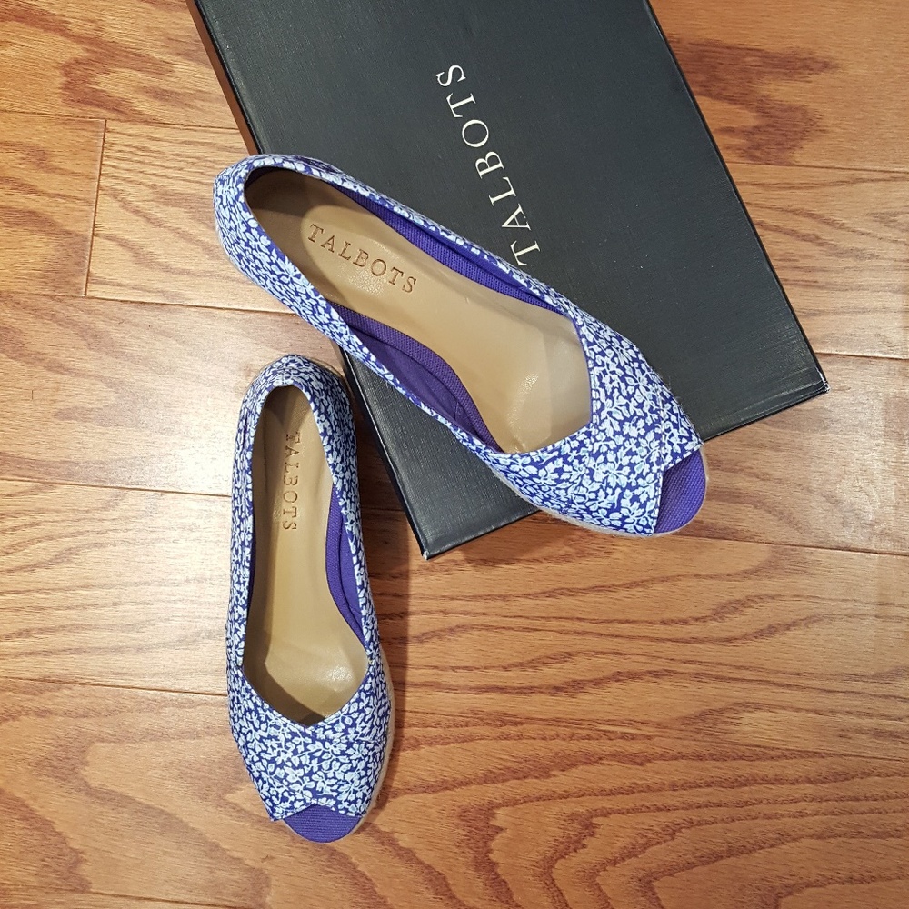 TALBOTS 'LAURIE' Shoe - Wedge Heel - 6